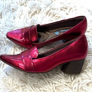 Piccadilly Shiny Red Block Heel Loafers size 6